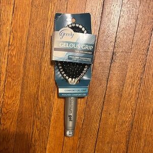 Goody Gelous Grip Comfort Gel Paddle Brush - Black